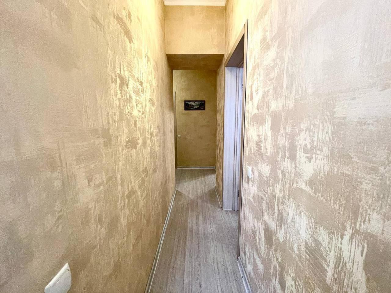 Apartments On Skovoroda Street Kharkov Ngoại thất bức ảnh
