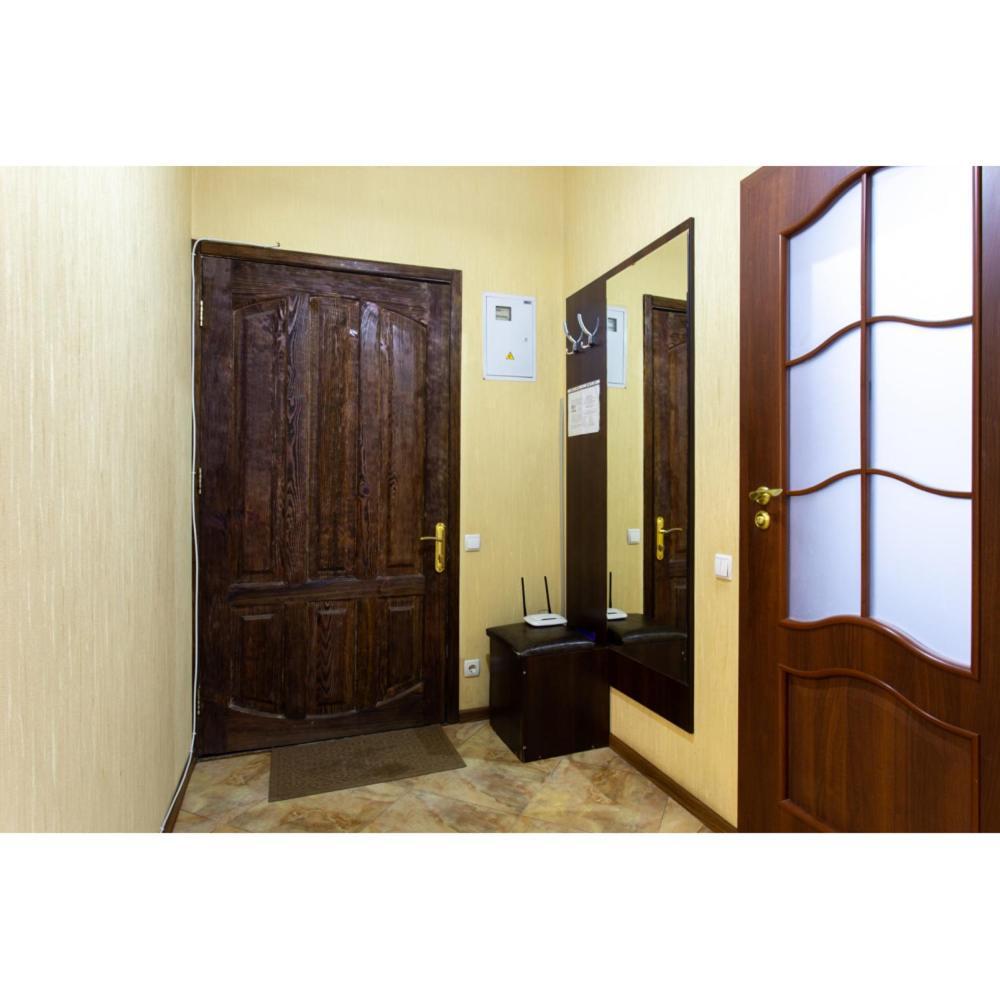 Apartments On Skovoroda Street Kharkov Ngoại thất bức ảnh