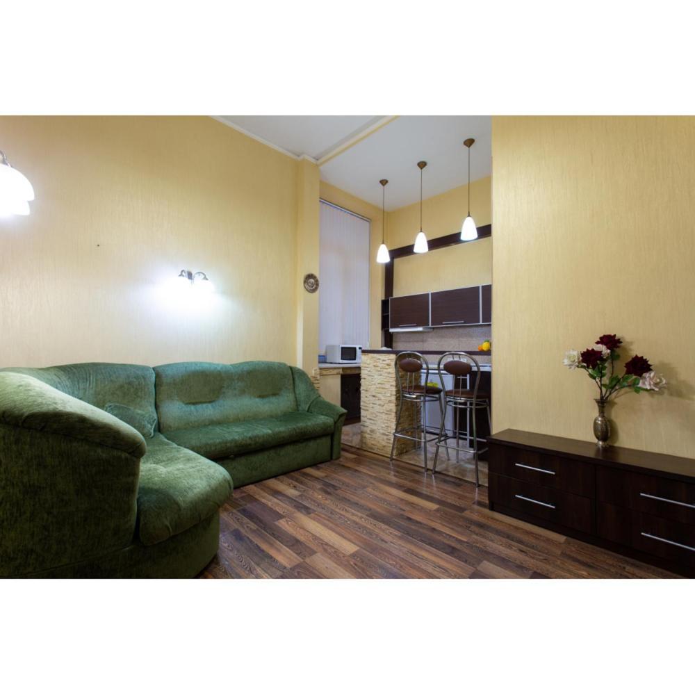Apartments On Skovoroda Street Kharkov Ngoại thất bức ảnh